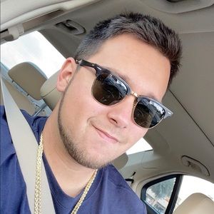 Meet your Posher, Thomas